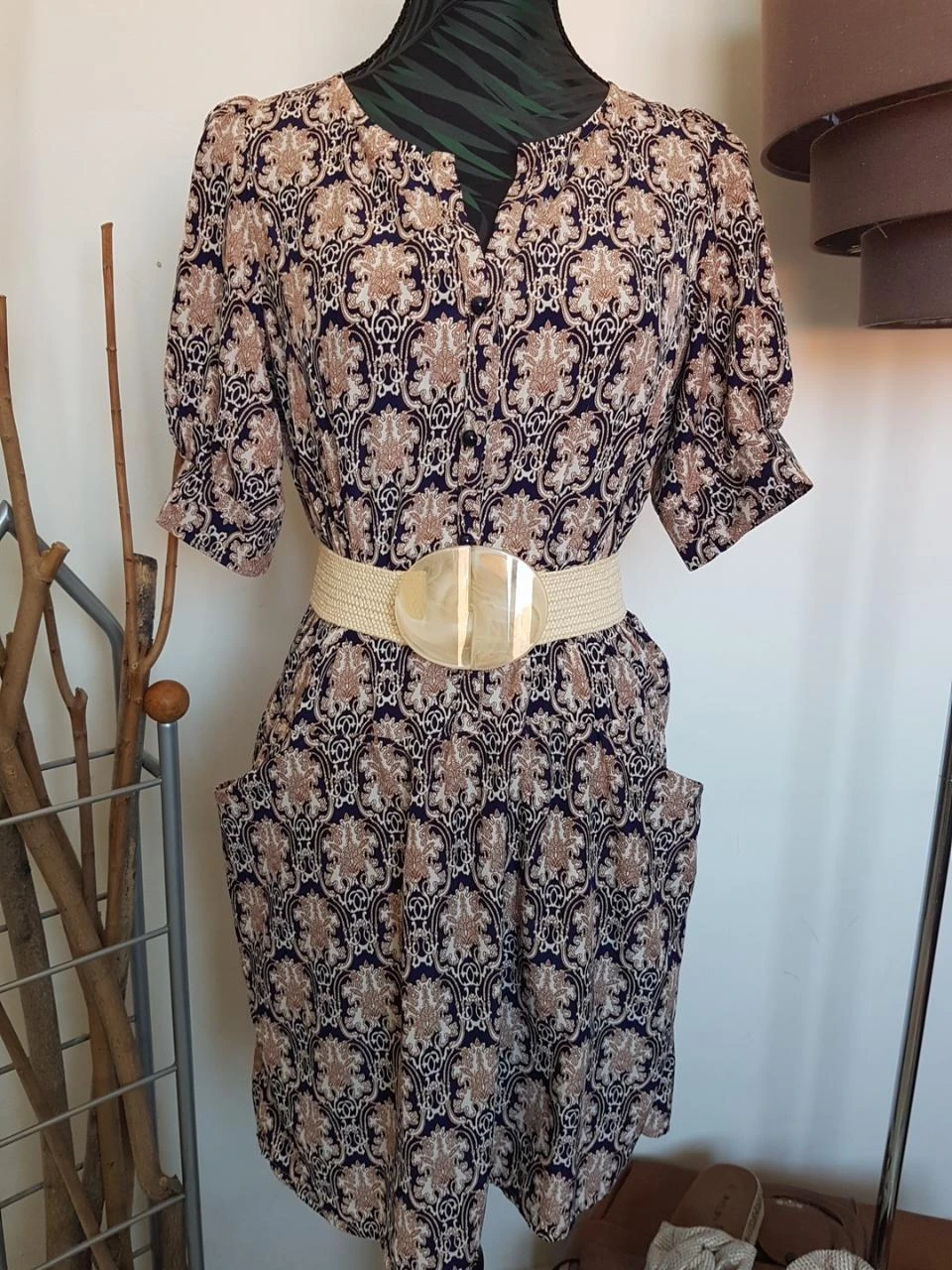 Robe bleu marine et marron